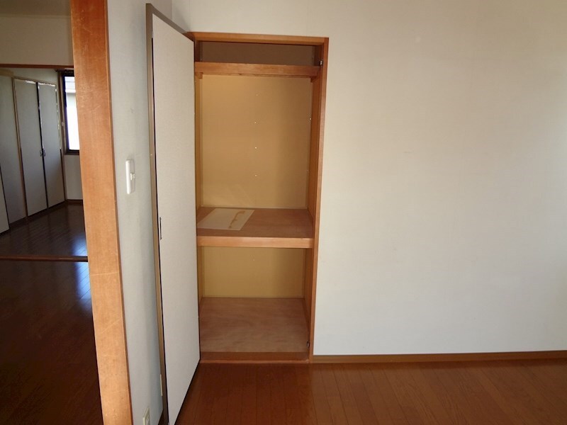 グレイスタウンＢの物件内観写真