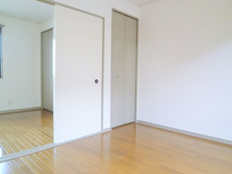 グランディール中村Ａ棟の物件内観写真