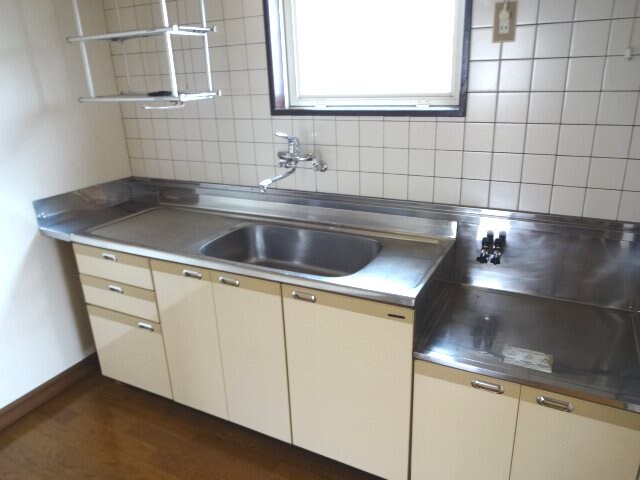 メゾンローズＡの物件内観写真