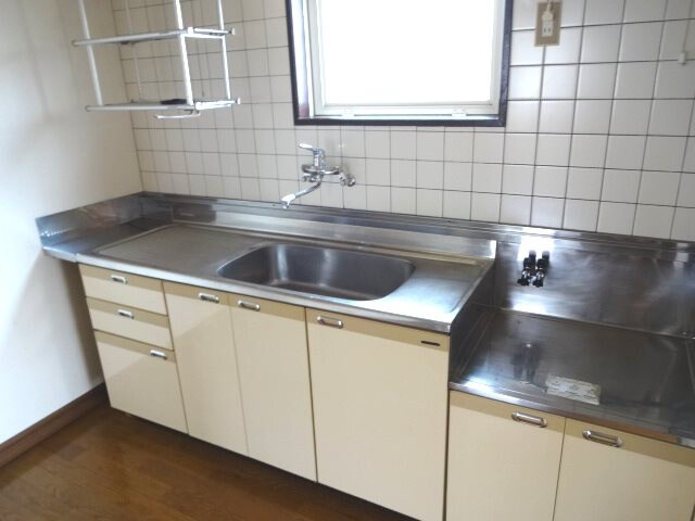 メゾンローズＡの物件内観写真