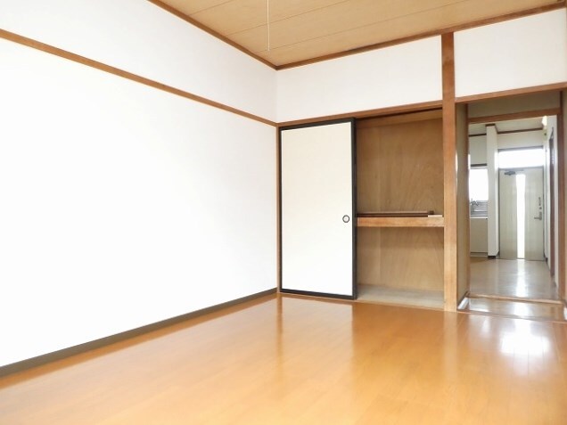 山岸アパートの物件内観写真