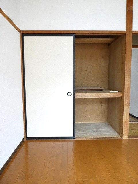 山岸アパートの物件内観写真