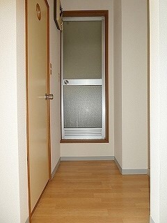 山岸アパートの物件内観写真