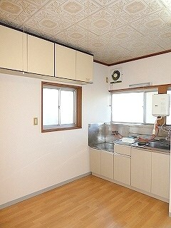 山岸アパートの物件内観写真