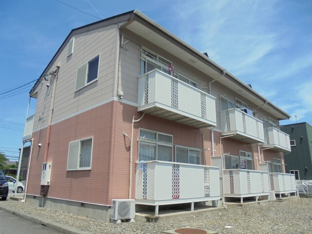 あずさリバーサイドＢの物件外観写真