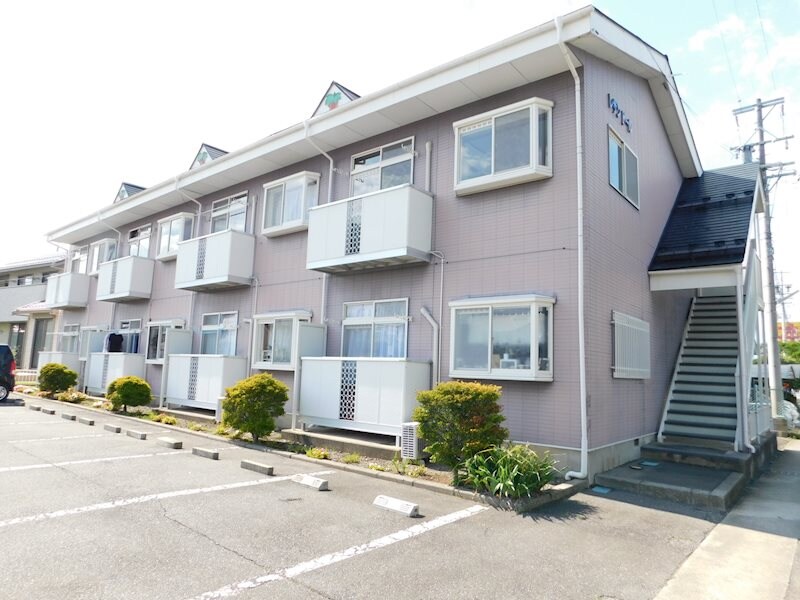 レザンドールの物件外観写真