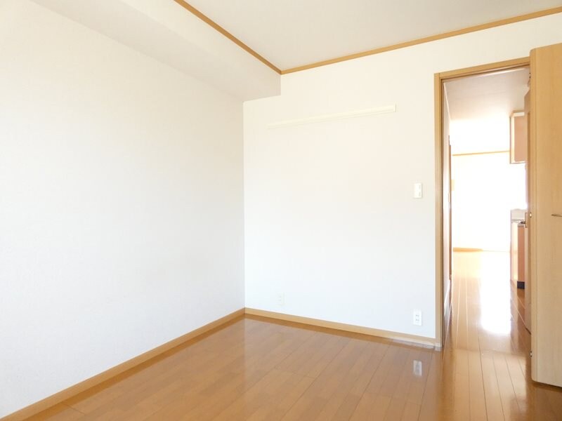 メゾンＦナイヤガラIIの物件内観写真