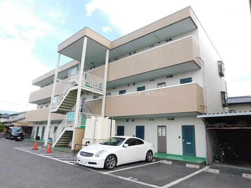 エアポートマンション千石Ａの物件外観写真