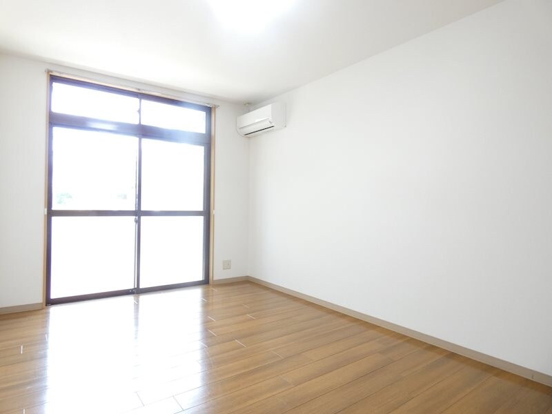 エアポートマンション千石Ａの物件内観写真