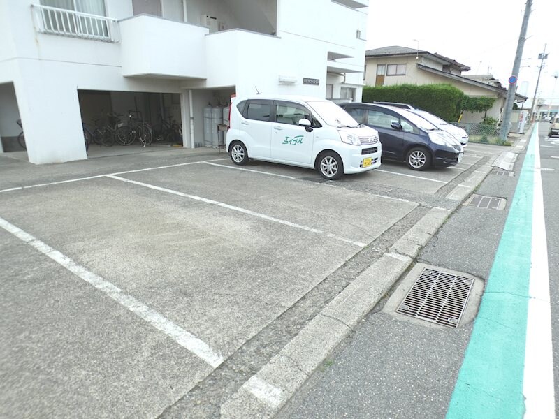 長丘タウンハウスの物件内観写真
