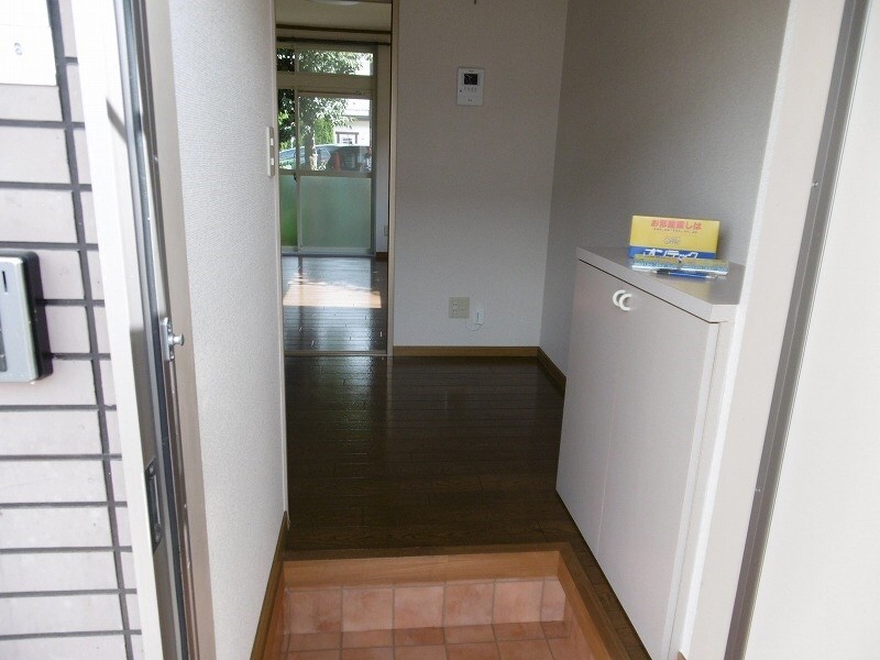 ファミーユ新村Aの物件内観写真