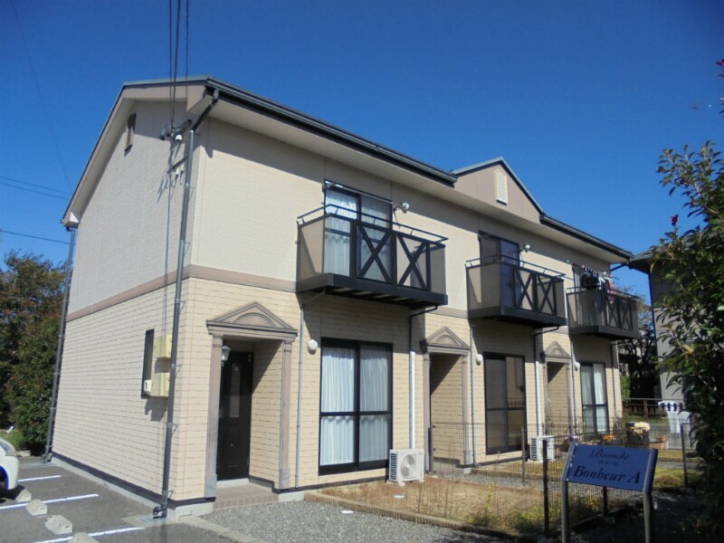 Branche Bonheur A・Ｂの物件外観写真