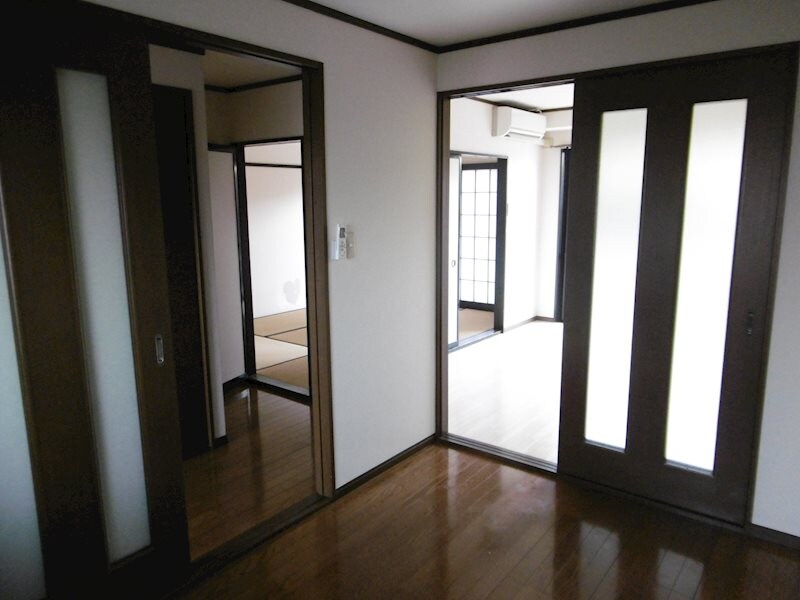 カーサフィオーレの物件内観写真