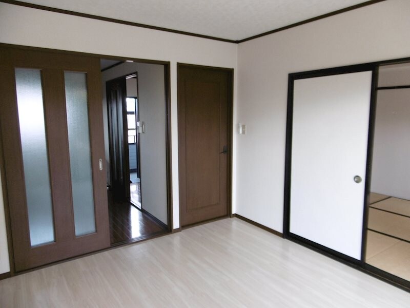 カーサフィオーレの物件内観写真