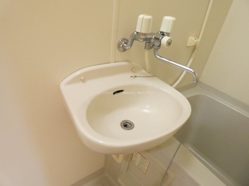 リバーサイド千の物件内観写真