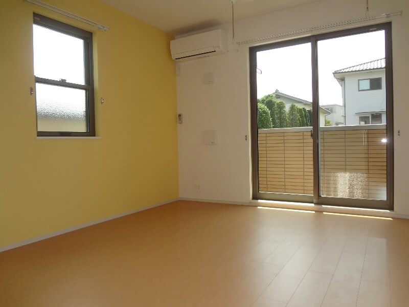 エスパニョールｄｏｓの物件内観写真