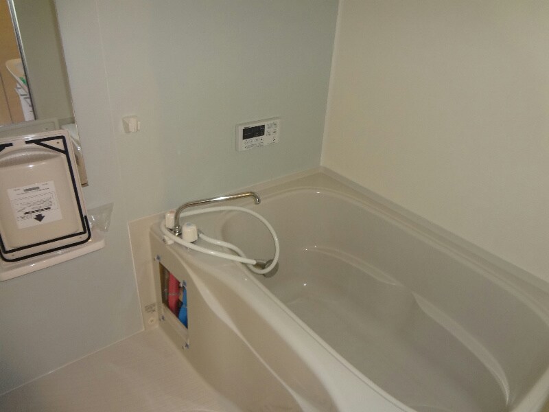 エスパニョールｄｏｓの物件内観写真