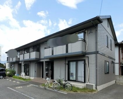 リヴェール Ａ棟の物件外観写真