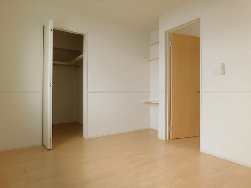 ヴィオラ広丘IIの物件内観写真