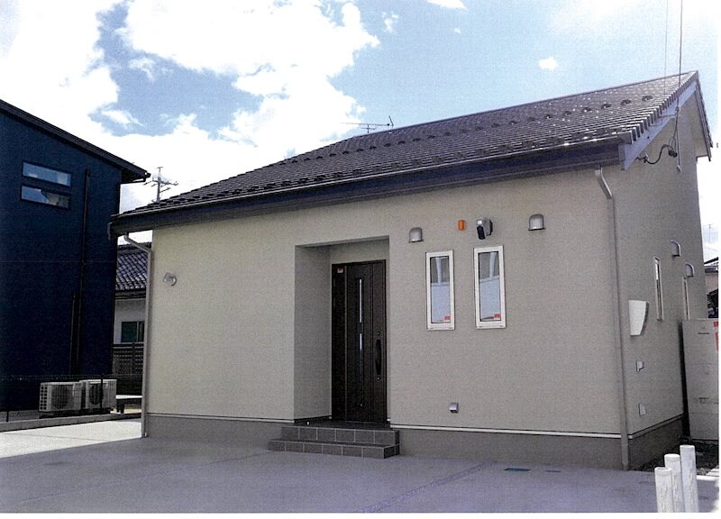 平田東3丁目住宅の物件外観写真