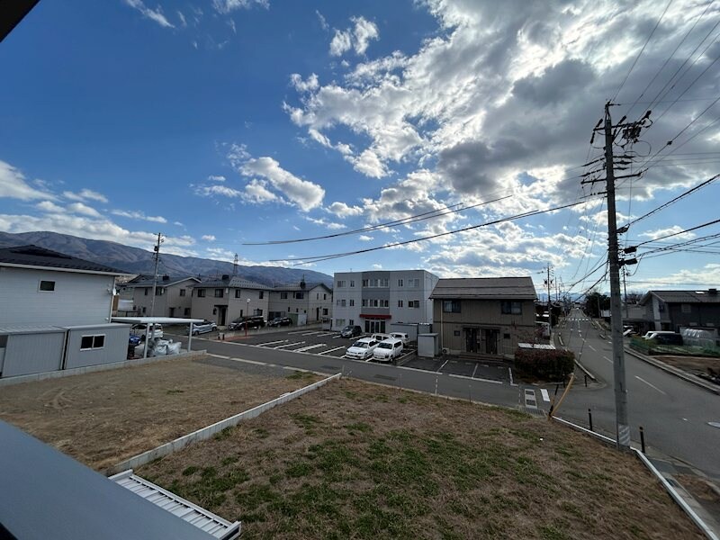 THREEの物件内観写真