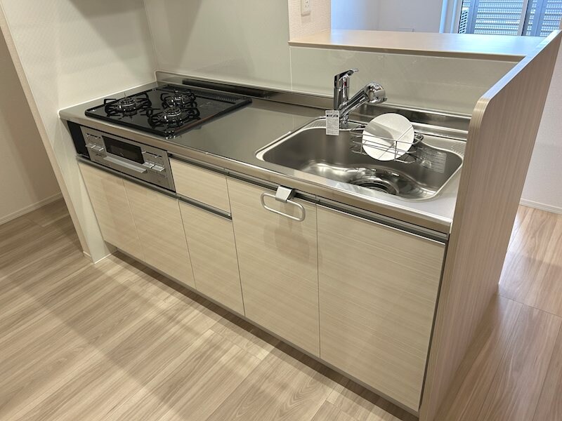 THREEの物件内観写真