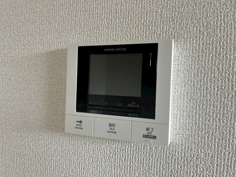 THREEの物件内観写真