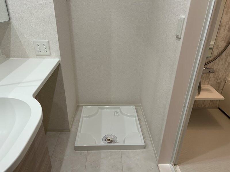 THREEの物件内観写真