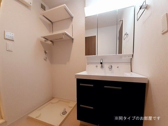 フィールドヒル塩尻IIの物件内観写真