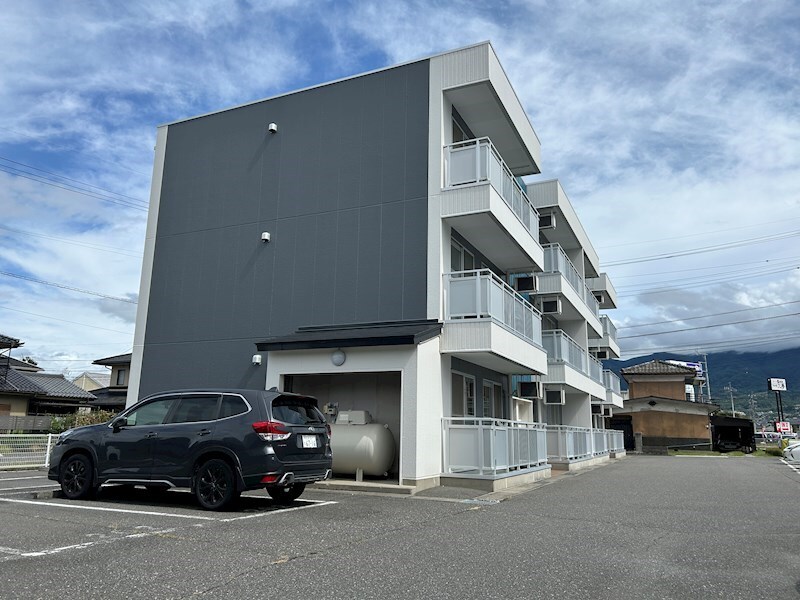 コーポかめやの物件外観写真