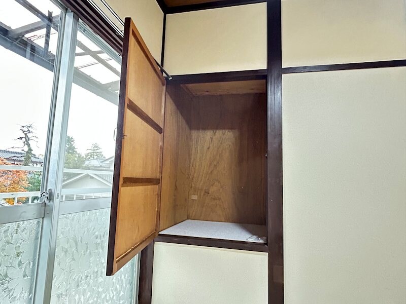 山口貸家の物件内観写真