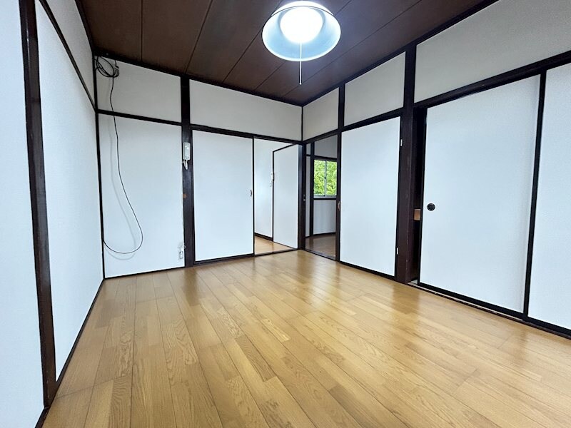 山口貸家の物件内観写真