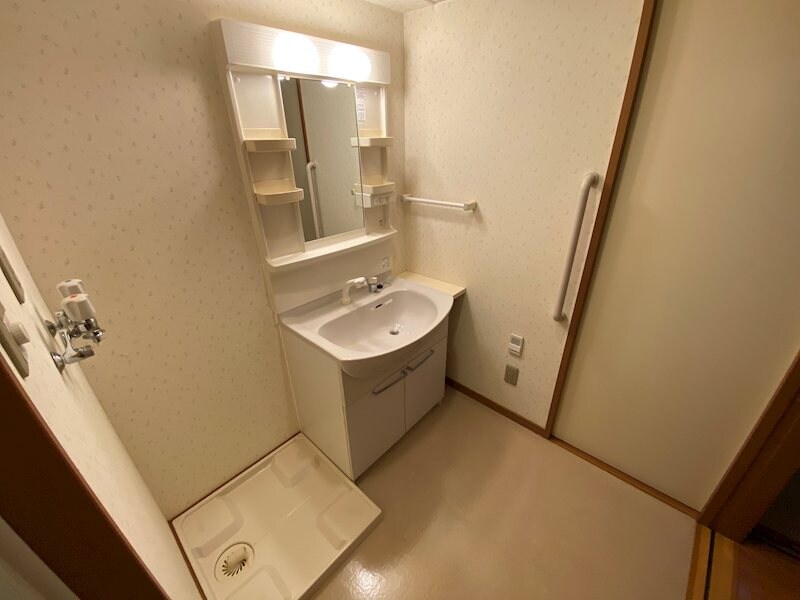 ユーイン井川城の物件内観写真