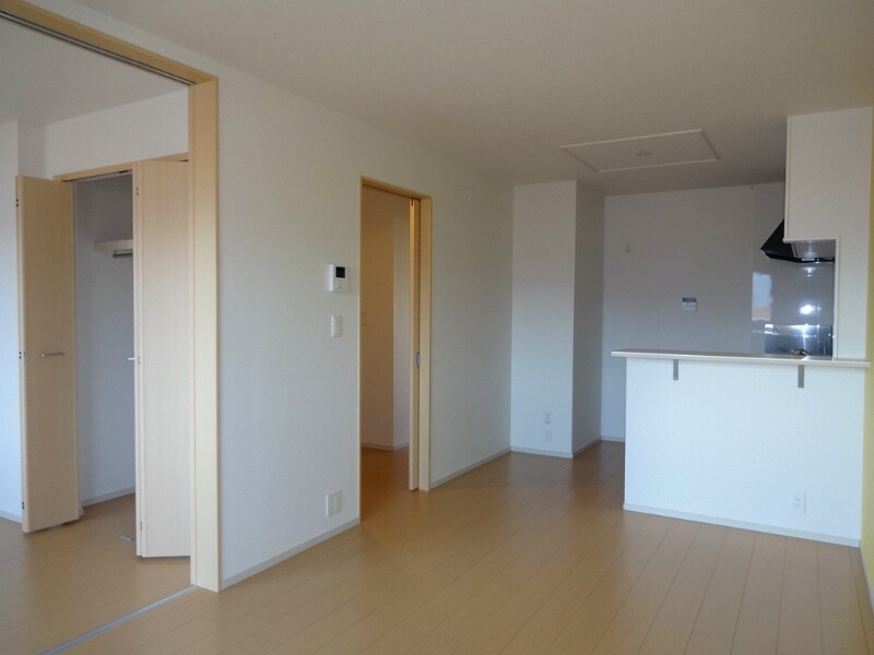 フレスクーラ蟻ヶ崎 IIの物件内観写真