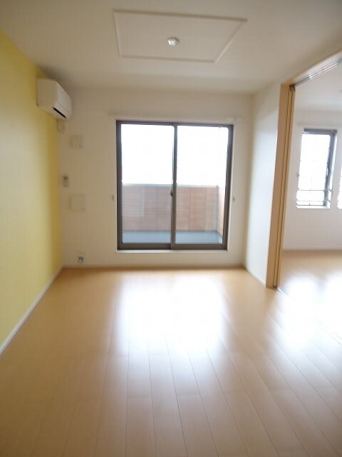 フレスクーラ蟻ヶ崎 IIの物件内観写真