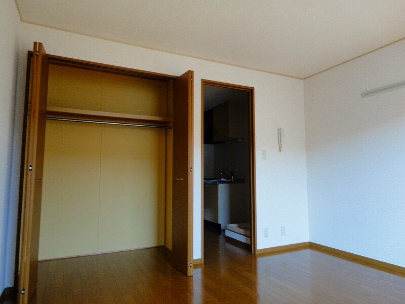 スクエアガーデンKAMAKURA　C棟の物件内観写真