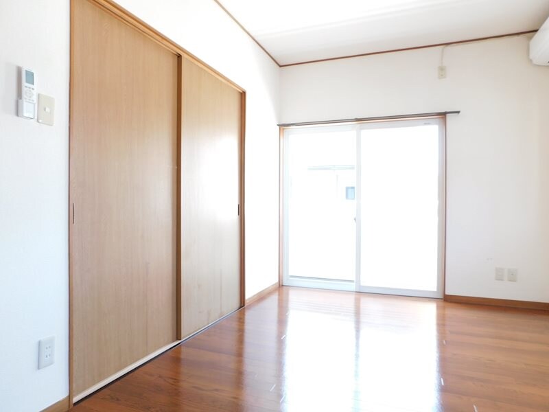 ハイツ パークサイドの物件内観写真