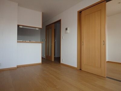 トゥー・ル・モンドＢの物件内観写真