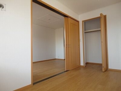 トゥー・ル・モンドＢの物件内観写真