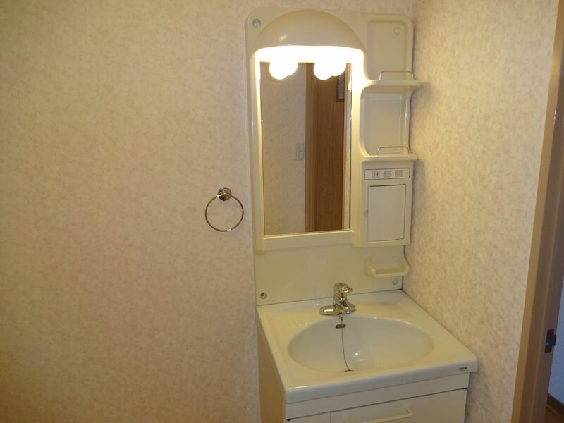 リンピアルネッサの物件内観写真