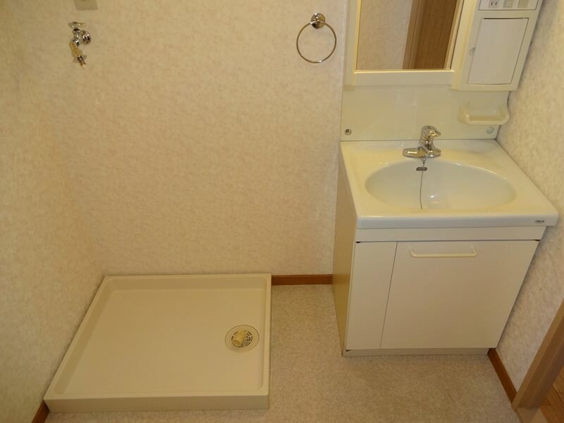 リンピアルネッサの物件内観写真