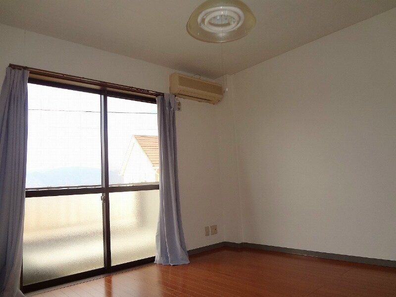 ヴィレッヂIIの物件内観写真