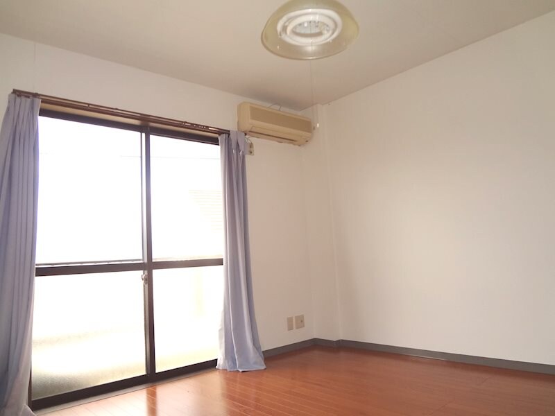 ヴィレッヂIIの物件内観写真