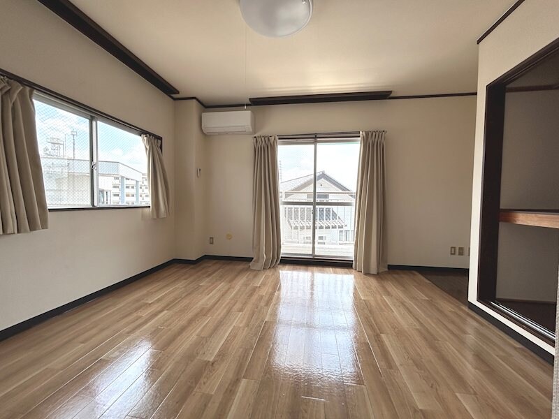 クロックパレスの物件内観写真