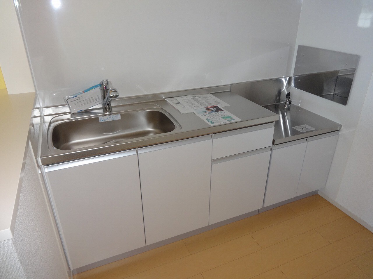 クリアネス・ボアBの物件内観写真