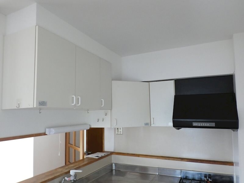 芳川コーポ南棟の物件内観写真