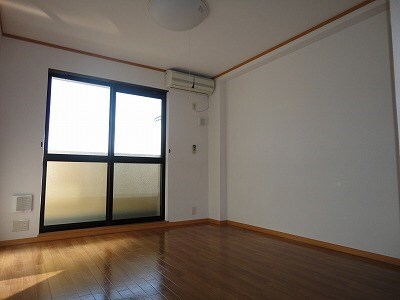 セレーノ鎌田の物件内観写真