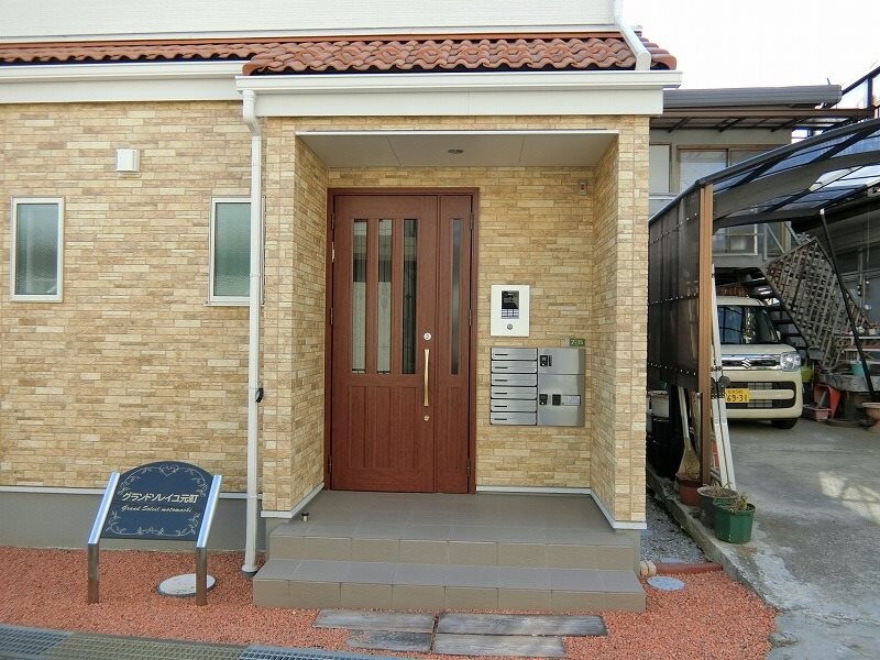 グランドソレイユ元町の物件内観写真