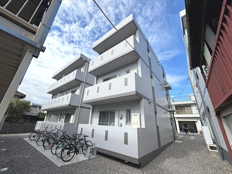 Pleasant Courtの物件外観写真