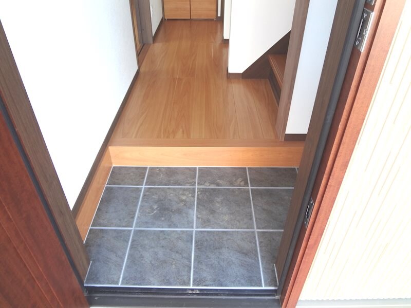 沢村賃貸住宅南棟の物件内観写真